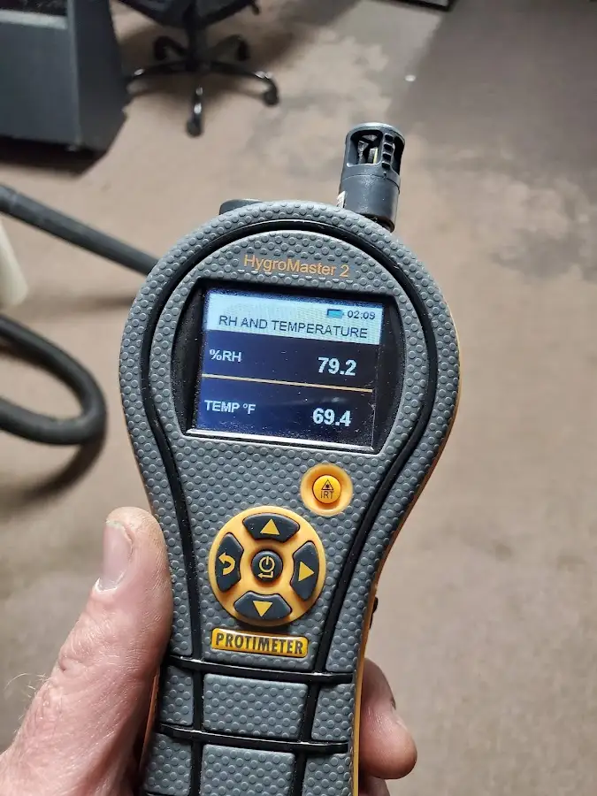 Moisture meter humidity assessment for Fire & Smoke Damage Restoration in Gulf Breeze